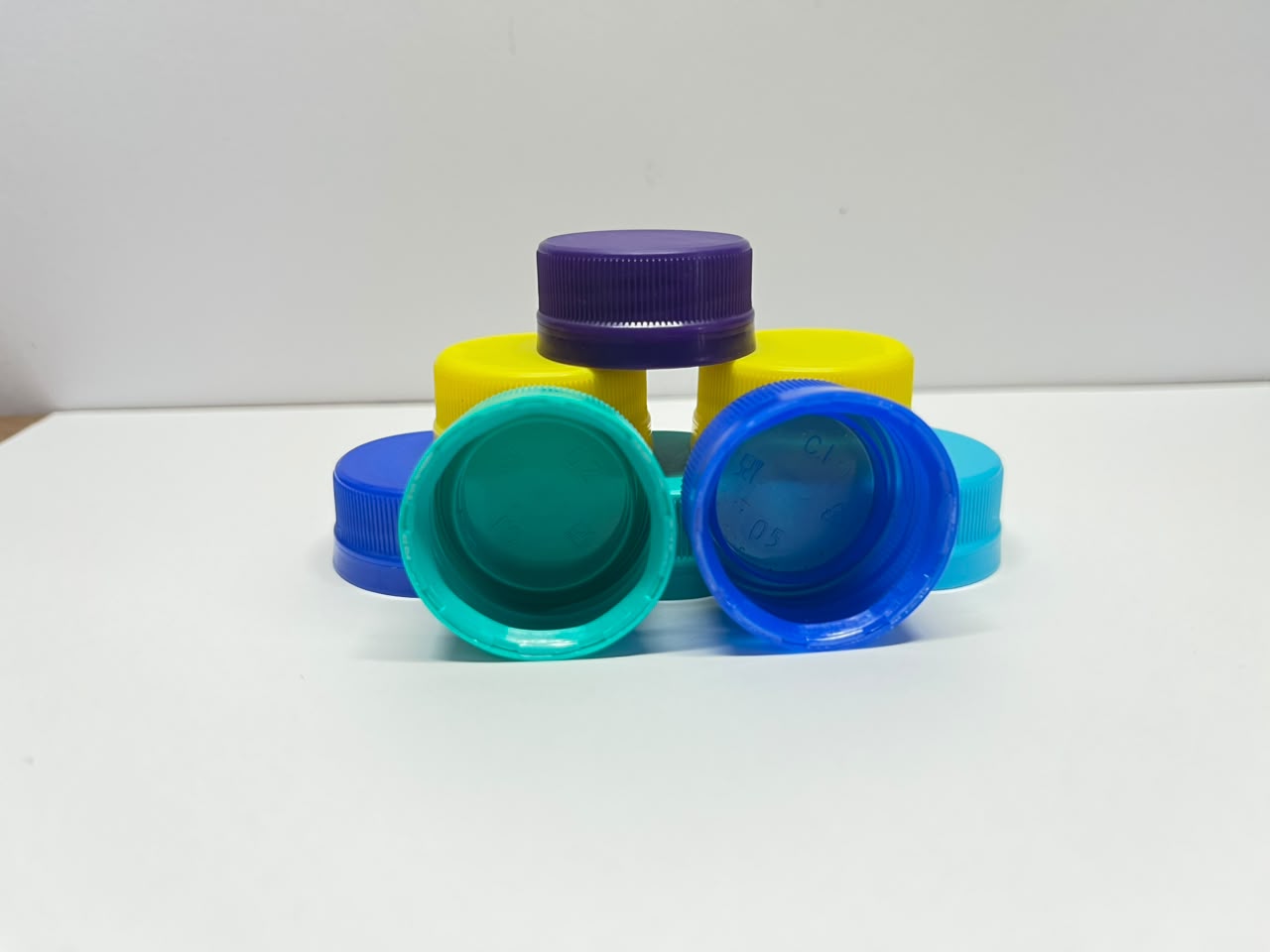 3 Star Alaska 28 mm Sacmi caps