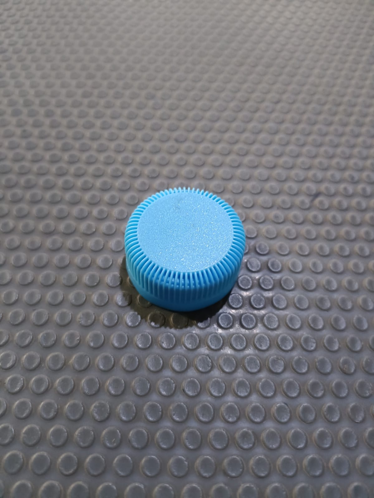 Crown caps colour options