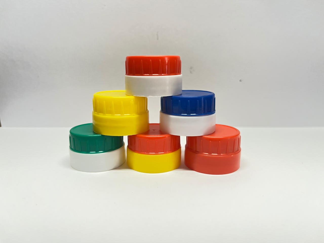 CTC 29 mm plastic oil bottle caps
