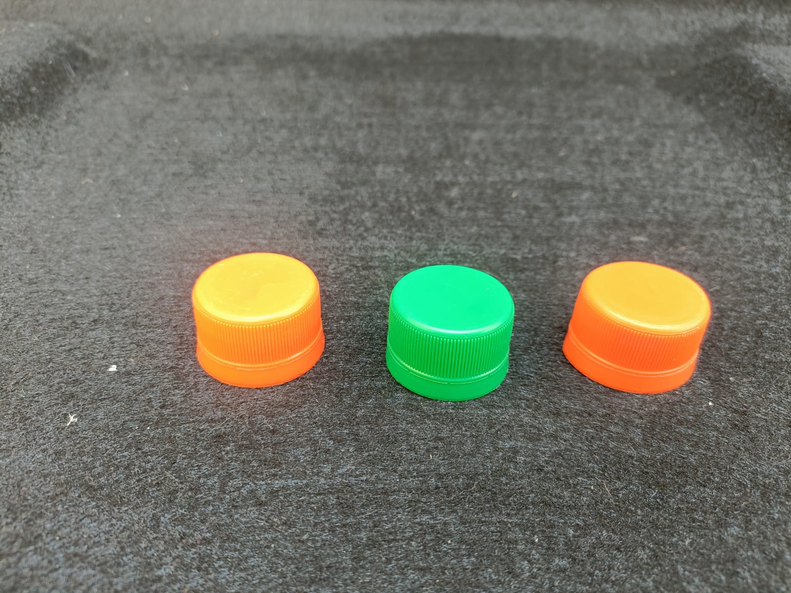 PCO 1810 caps with handles
